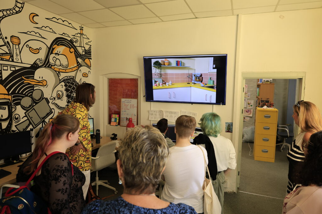 EKC students visiting A+C Studios